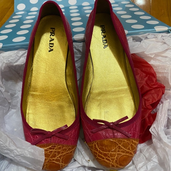 Prada Crocodile Ballet Flats - Italian made - vintage 90's - Picture 2 of 6